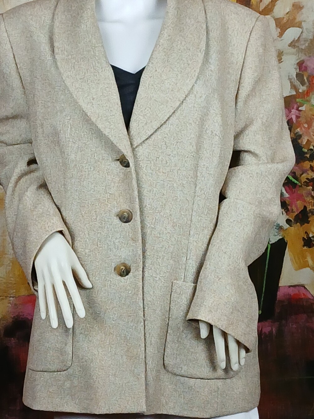 Women’s Cream Single-Breasted Wool Blazer Jacket